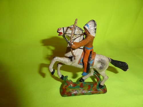 Ddr indianerfigur krieger - ,