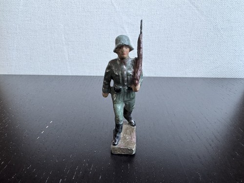 Masse figur deutscher soldat - masse-figur,