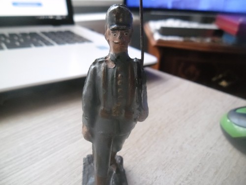 Massefigur zu10 - massefigur,, cm.