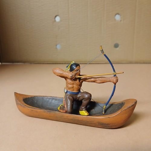 Indianer von lineol mit kanu - lineol,