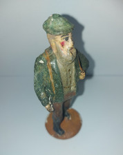 Antike Massefigur Mann mit