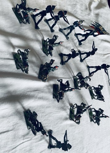 Konvolut militärfiguren - konvolut,